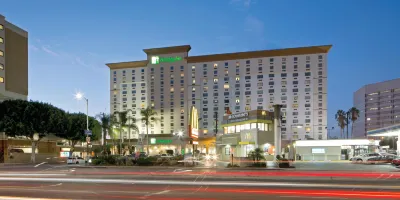 Holiday Inn Los Angeles - LAX Airport, an IHG Hotel Hotels near Bloomingdales(Century City)