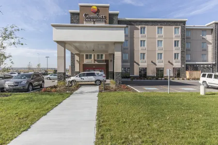 Comfort Inn & Suites Airport North