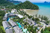 Holiday Ao Nang Beach Resort, Krabi Hotels near Ao Nang LandMark Beach