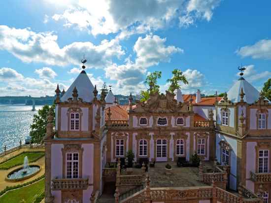 Pestana Palacio do Freixo, Pousada & National Monument - the Leading Hotels of the World Hotel Exterior