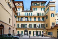 Hotel Cosimo De' Medici Hotels near Le Cure