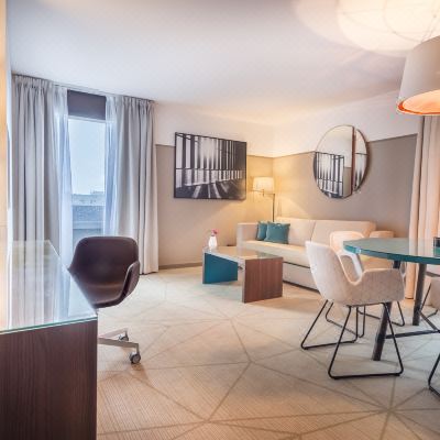 Two Bedroom Deluxe Apartments Fraser Suites Harmonie Paris La Défense Promo Code