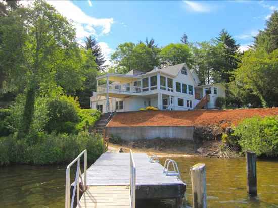 Laurel Haven - 5 Br Home by RedAwning Hotel Exterior