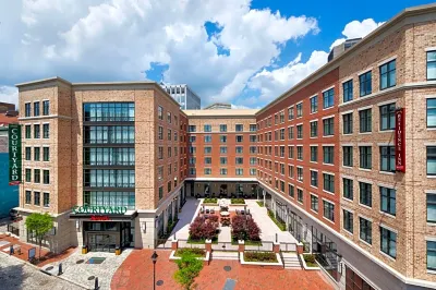 Courtyard Richmond Downtown Hotels near University of Richmond