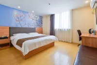 Yueju Hotel (Kunshan South High-speed Railway Station Renmin Road)