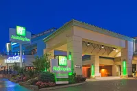 Holiday Inn Niagara Falls - by the Falls Hotels near Hershey's Chocolate World