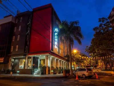 M Hotel Các khách sạn ở Nam Jakarta