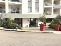 Residence de Tourisme Ajaccio Amirauté Отели в г. Аяччо