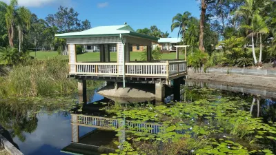 Hilltop Hideaway Hotels in Coolum Beach