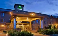 Holiday Inn Express & Suites Vernon Hotels near Vernon Cadet Camp Museum