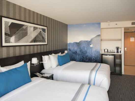 The Grand Winnipeg Airport Hotel by Lakeview Rooms