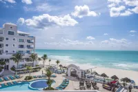 Wyndham Alltra Cancun All Inclusive Resort