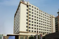 Fairfield by Marriott Lucknow Hotels near Lohia Park