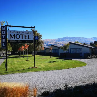 Anderson Park Motel Hotels in Cromwell