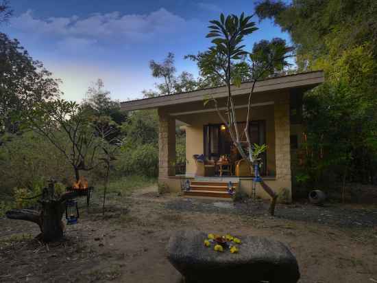 Pench Jungle Camp Hotel Exterior