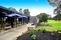 Eden Oak Geelong Hotels in East Geelong