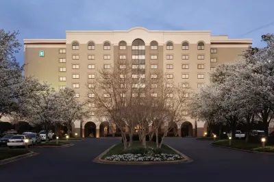 Embassy Suites by Hilton Greenville Golf Resort & Conference Center Hotels near Greenville Convention Center