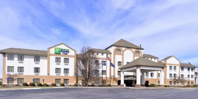 Holiday Inn Express & Suites Madison Hotels near Shrewsbury-Windle House