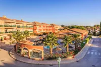 Lakeside Country Club - Apartamentos Turísticos Hotels near Algarve Stadium