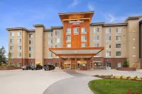 TownePlace Suites Bellingham Отели рядом с достопримечательностью «Whatcom Falls Park Stone Bridge»