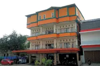 Hotel Golden Vella Hotels in Taman Sari