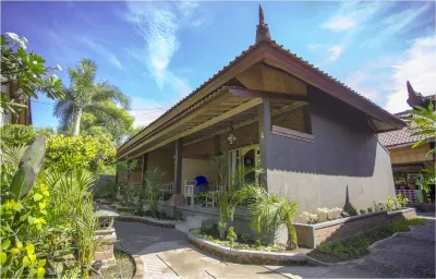 Kubuku Eco Dive Lodge and Yoga Hotels near Perancak Beach