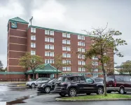 Four Points by Sheraton Hamilton - Stoney Creek Hotels near Hamilton John C. Munro International Airport