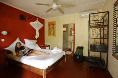 Jollyboys Backpackers Hotels near Victoria Falls Bridge