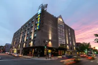 Best Western Plus City Centre/Centre-Ville Hotels near Esplanade Park