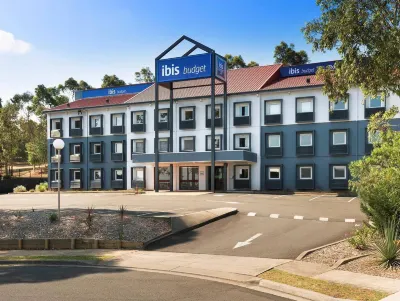 Ibis Budget Campbelltown Hotels near Langdale Farm