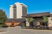 Delta Hotels Marriott Cincinnati Sharonville Hotels near Robert D. Lindner Family OMNIMAX Theater