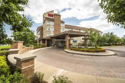 Monte Carlo Inn Brampton Hotels in der Nähe von Toronto Public Library - Lillian H Smith Branch