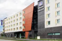 Best Western Plus Paris Velizy Hotel berhampiran Versailles Montreuil Train Station