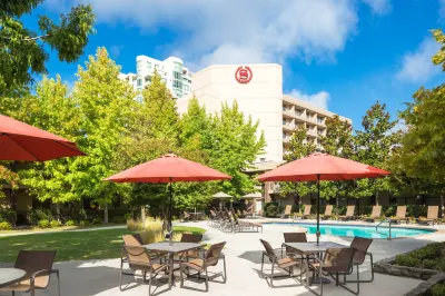 Sheraton Vancouver Airport Hotel Các khách sạn gần Richmond Center