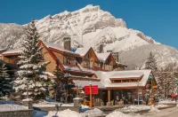 Banff Ptarmigan Inn Hotels near Banff Jasper Collection by Pursuit