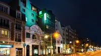 Holiday Inn Reims - City Centre Hotels near Krug