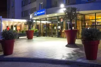 Best Western Plus Ajaccio Amiraute Hotels near Marcangeli Optique