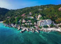 Jamahkiri Dive Resort & Spa Отели рядом с достопримечательностью «Asia Divers»