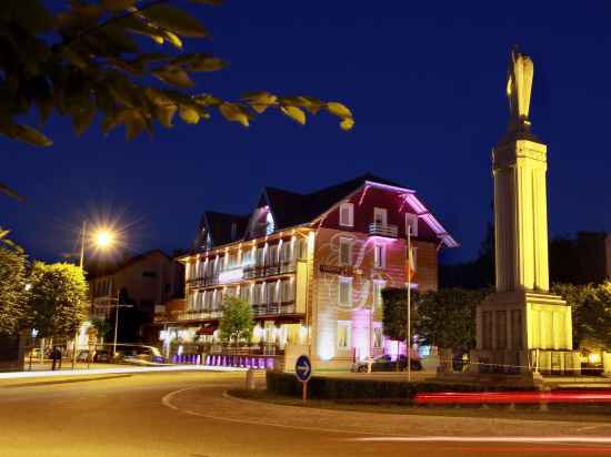 Logis Hôtel des Bains Hotel Exterior