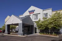 Fairfield Inn & Suites Denver Tech Center/South Hotels near AMC Dine-in Theater Southlands