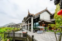 Bamaodao Hotel Hotels near Qianjiang Railway Station