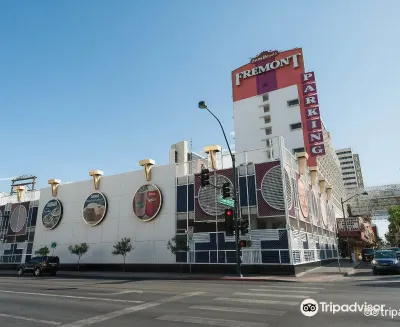 Fremont Hotel & Casino Hotel in zona Nevada Regional Educator Resource Center