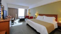 Holiday Inn Irapuato Hoteles cerca de Sam's Club Irapuato