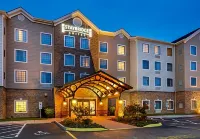 Staybridge Suites Chesapeake - Virginia Beach Отели рядом с достопримечательностью «Glazenfyre»