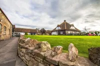 Mendip Spring Golf and Country Club Hotels in Churchill