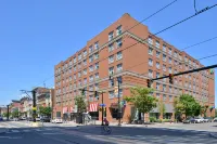 Holiday Inn Express & Suites Buffalo Downtown - Medical Ctr Hotels in Buffalo