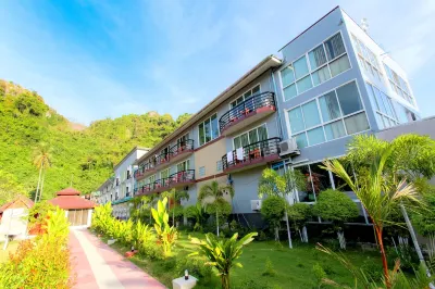 Phi Phi Maiyada Resort Hotels in Phi Phi Islands