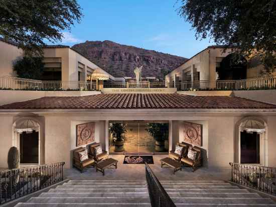 The Canyon Suites at the Phoenician, a Luxury Collection Resort, Scottsdale Hotel Exterior