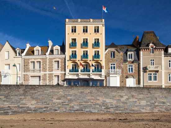 Les Ambassadeurs Logis Hôtel Hotel Exterior