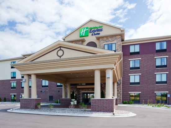 Holiday Inn Express & Suites Minneapolis SW - Shakopee Hotel Exterior